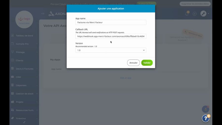 Fenêtre Ajouter une application dans Axonaut avec le champ App name rempli Factures via Merci Facteur, le champ Callback URL contenant l'URL du webhook Merci Facteur, la version 1.0 sélectionnée et les boutons Annuler et Valider