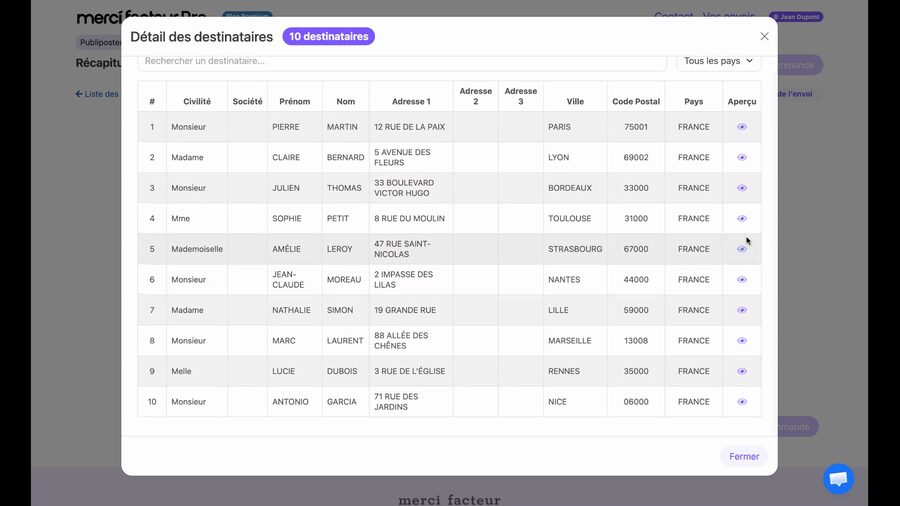 Fenêtre modale affichant le détail des 10 destinataires sous forme de tableau avec les colonnes : numéro, civilité, prénom, nom, adresse 1, adresse 2, ville, code postal, pays, et un bouton Aperçu pour chaque ligne permettant de visualiser le courrier correspondant.
