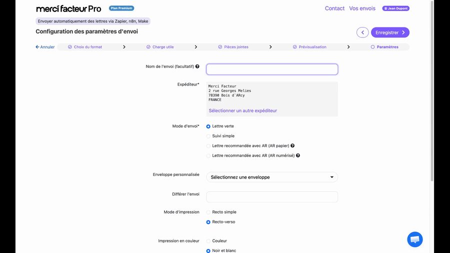 Écran de configuration des paramètres d'envoi avec les champs : nom de l'envoi, expéditeur, mode d'envoi avec les options lettre verte, suivi simple et recommandée, enveloppe personnalisée, différer l'envoi, mode d'impression recto ou recto-verso, et impression en couleur ou noir et blanc