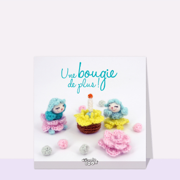 Une bougie d'anniversaire color&eacute;e et pleine de joie