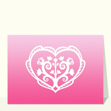 Coeur floral d&eacute;licat sur fond rose doux