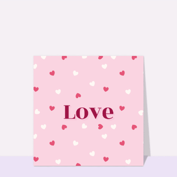 Love en motifs de coeurs color&eacute;s