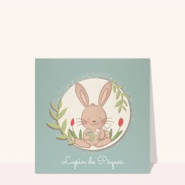 Lapin de P&acirc;ques joyeux avec fleurs d&eacute;coratives