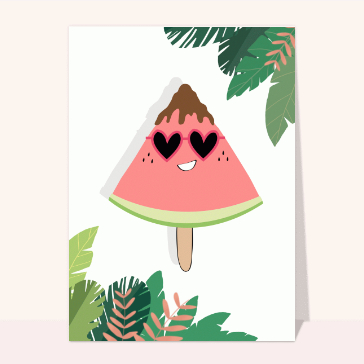 Glace fruit&eacute;e et souriante d'&eacute;t&eacute;
