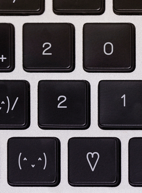 Carte La nouvelle année 2021 sur un clavier Carte de voeux 2021 pour geek