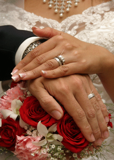 Carte Mariage mains et bagues Carte félicitations mariage