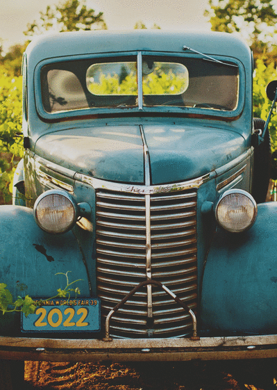 Carte 2022 sur une plaque vintage Carte de voeux retro 2022